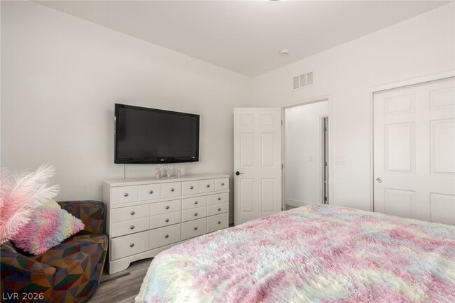 Building Photo - 7801 Victoria Tower Ct