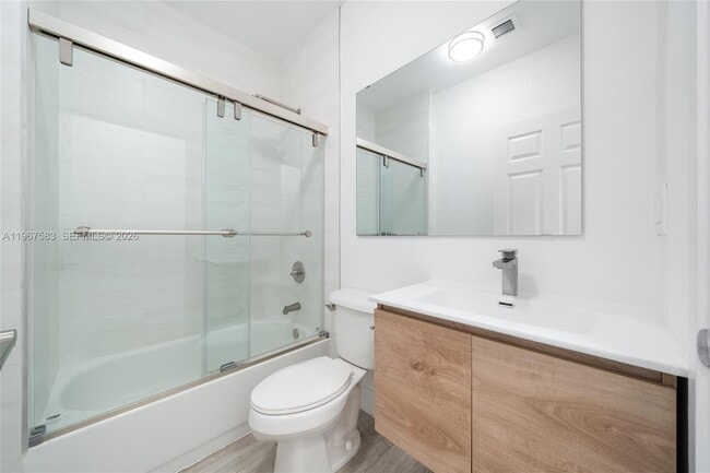 Building Photo - 1117 SW 13th St