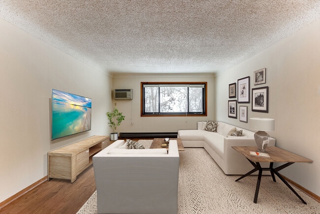 Building Photo - Mark Court Apartments