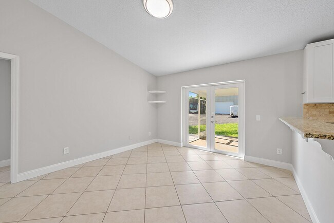 Building Photo - 12904 159th St N