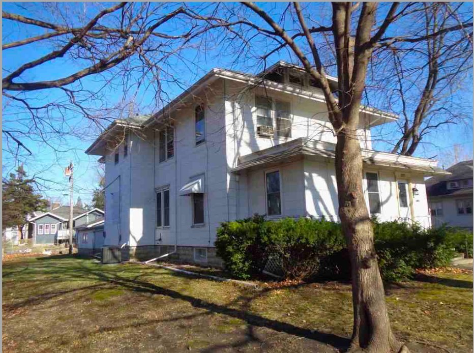 Building Photo - 325 E Chestnut St