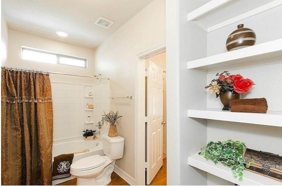 Building Photo - 49 Woodland Hills Dr