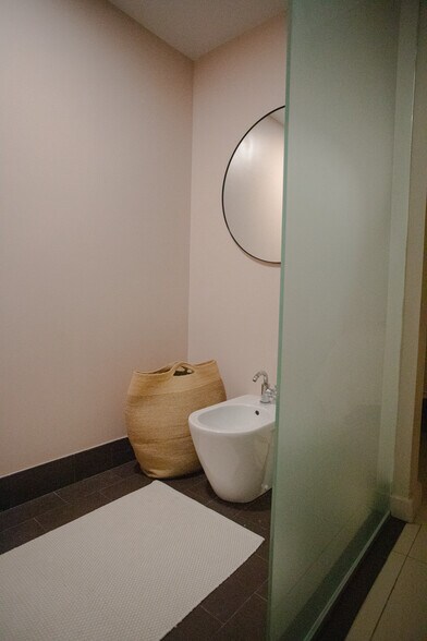 Building Photo - 1040 Biscayne Blvd