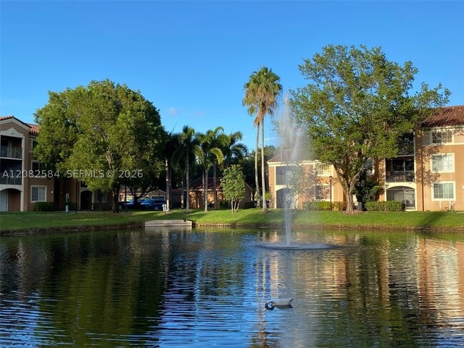 Building Photo - 4820 N State Rd 7