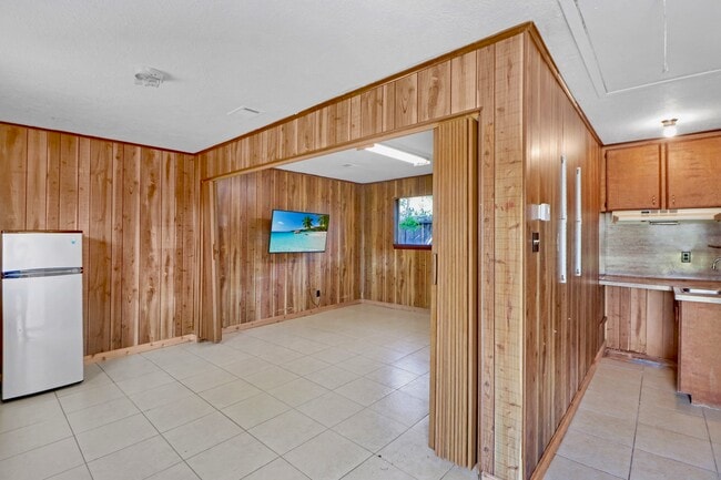 Building Photo - 5554 Beechnut St