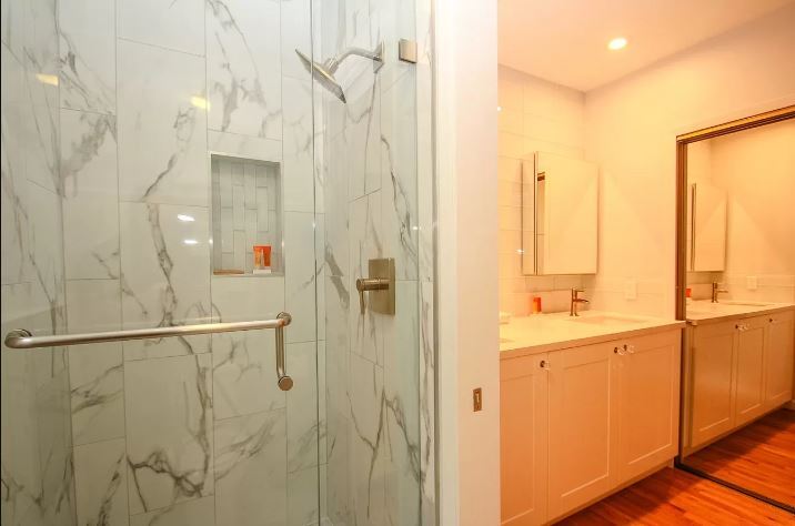 Bathroom 1 - 423 S Rexford Dr