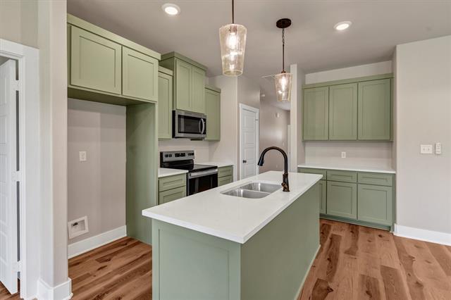 Building Photo - 809 Branding Iron Trail