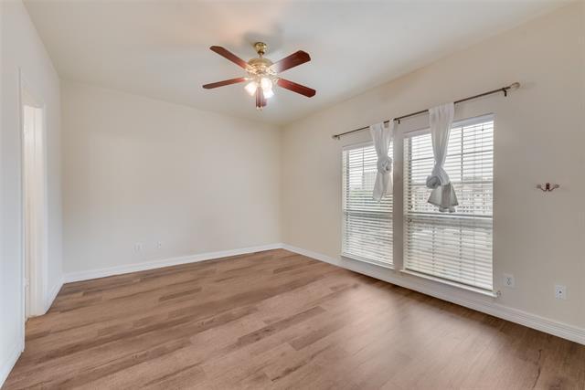 Building Photo - 3207 Cole Ave