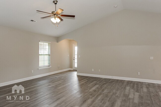 Building Photo - 136 Pitts Griffin Drive