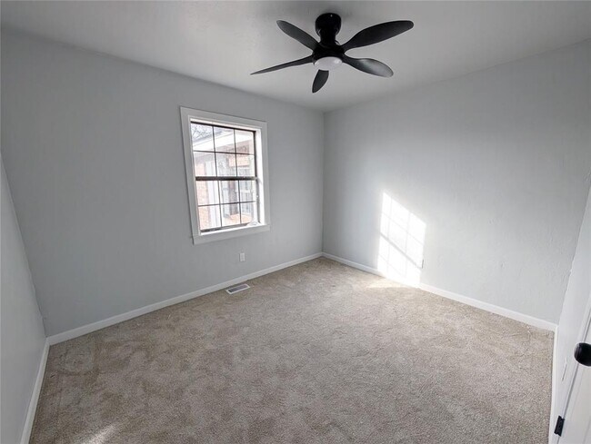 Building Photo - 10608 Tumilty Terrace