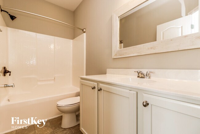 Building Photo - 358 Fox Ridge Ln