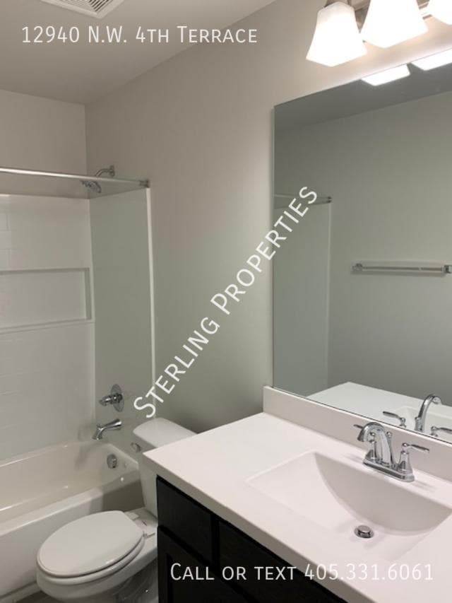 Building Photo - 12940 NW 4th Ter