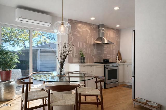 Building Photo - 230 W Elmwood Ave