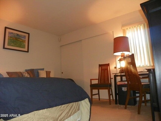 Building Photo - 7348 N Vía Camello Del Norte