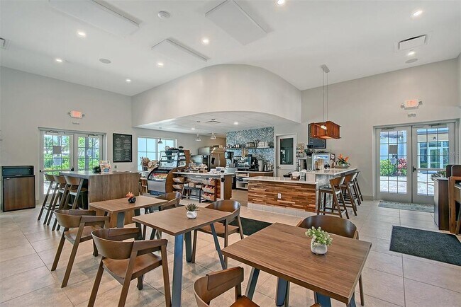 Building Photo - 17624 Crescent Moon Lp