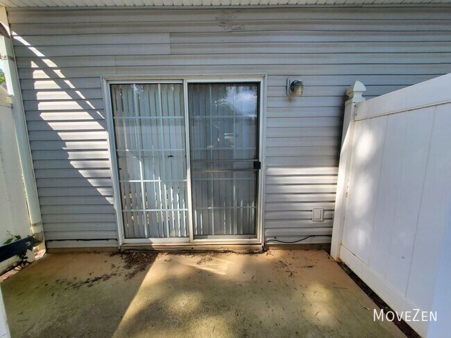 Building Photo - 8955 Gerren Ct
