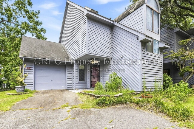 Building Photo - 2173 Spoleto Ln E