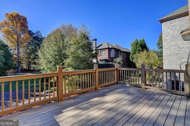 Building Photo - 11636 Parkside Ave