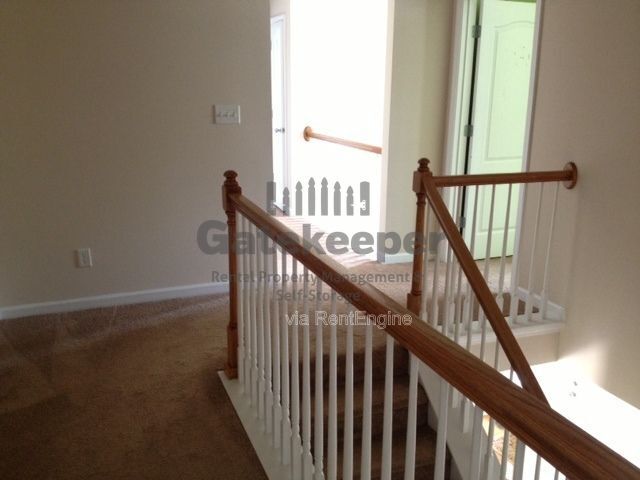 Building Photo - 309 Hambrick Park