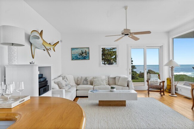 Building Photo - 390 Old Montauk Hwy