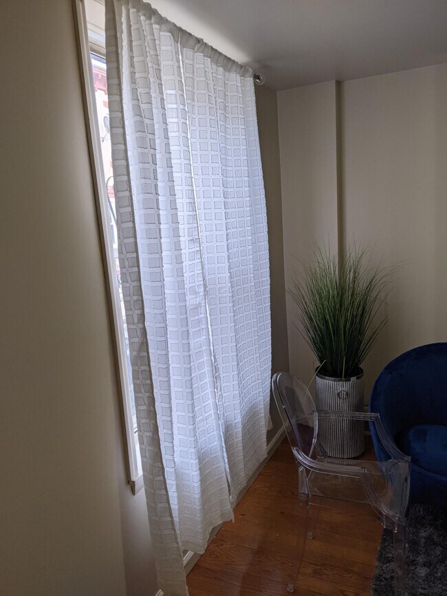 Building Photo - 1824 N Taney St