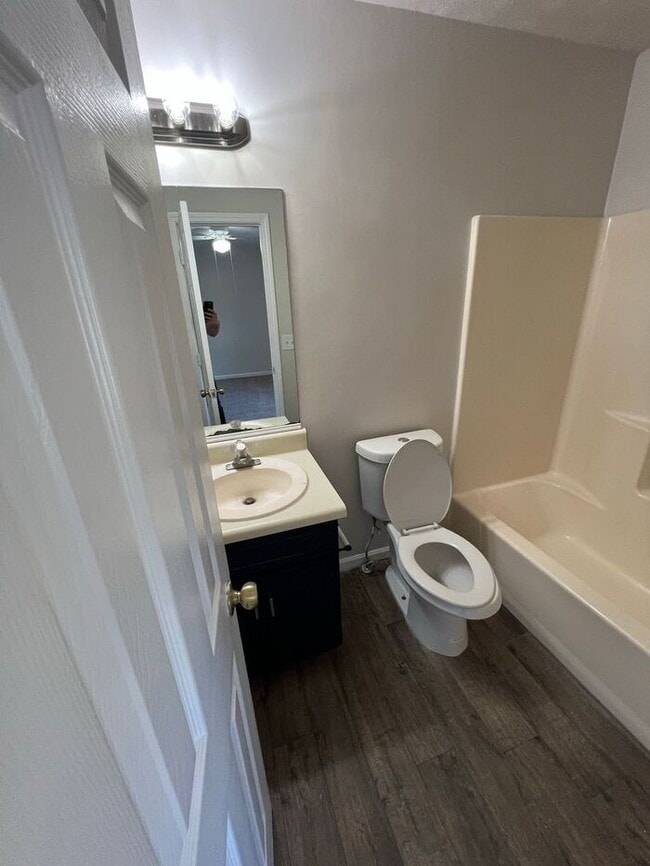 Building Photo - Lawrenceville 2 bedroom Townhome now ready!