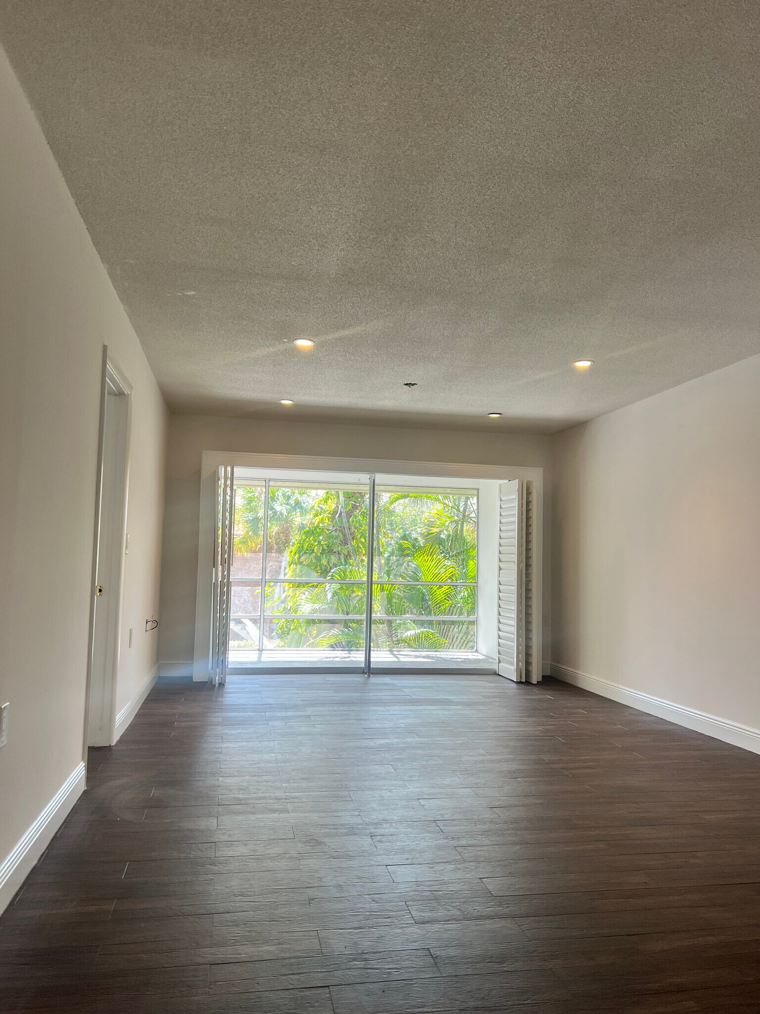 Building Photo - 1900 S Kanner Hwy