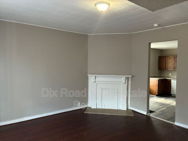 Building Photo - 37-39 E Helena