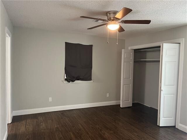 Building Photo - 504 Gardenia St