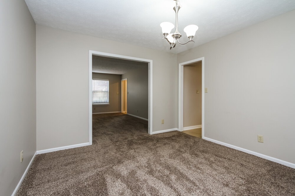 Building Photo - 12985 Dellinger Dr