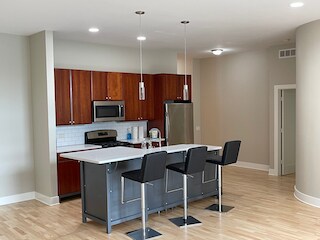 Kitchen renovated last year. - 725 N Aberdeen St