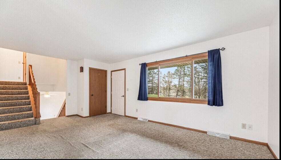 Building Photo - 21923 Fleming Ave