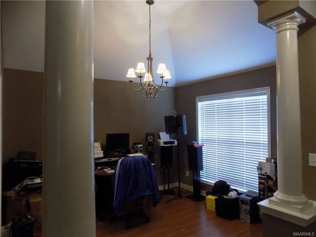 Building Photo - 114 Turnberry Ct