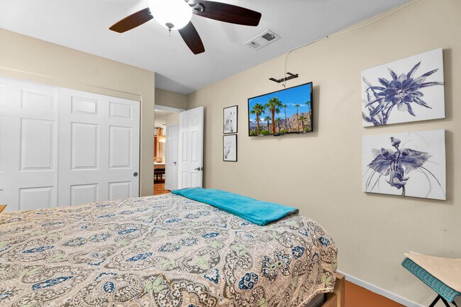 Building Photo - 52420 Avenida Juarez