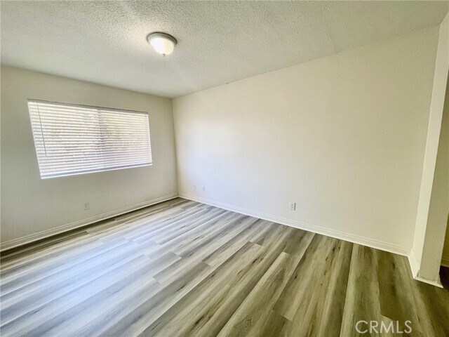 Building Photo - 383 Orchid Ln