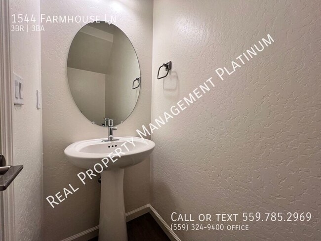 Building Photo - 1544 Farmhouse Ln