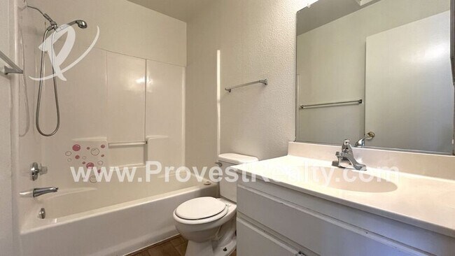 Building Photo - 8914 I Ave