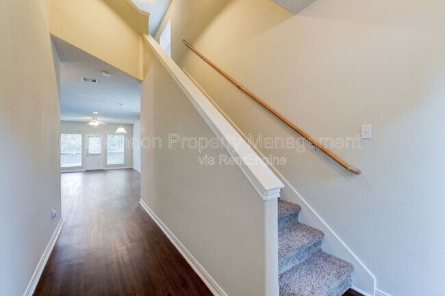 Building Photo - 9606 Ashville Dr