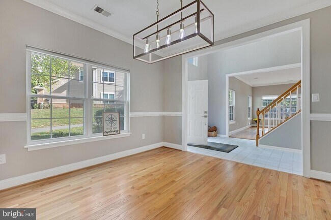 Building Photo - 16131 Parklawn Pl