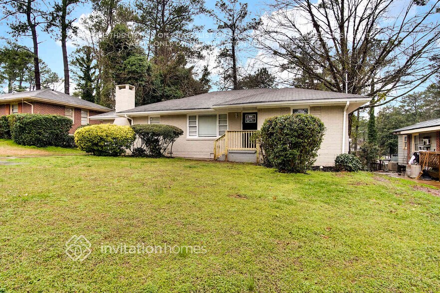 Building Photo - 2430 Mark Dr