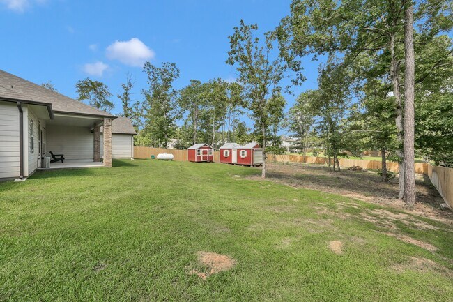 Building Photo - 18207 Samie Nell Ct