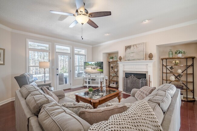 Building Photo - 14 Trapo Ln