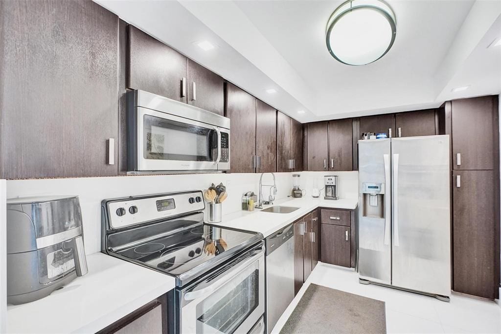 Building Photo - 20355 NE 34th Ct