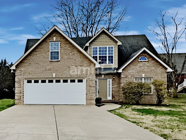 Building Photo - 5125 Macarthur Ave