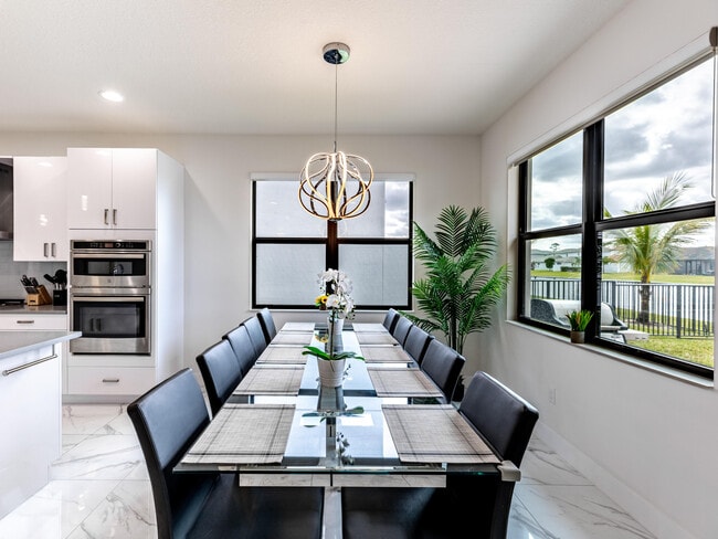 Building Photo - 7191 Montereal Path