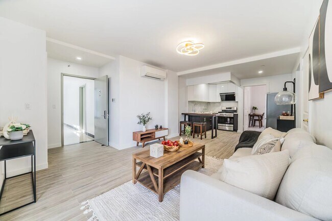 Building Photo - 7065 Queens Blvd