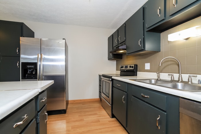 Building Photo - 200 Etta Ave