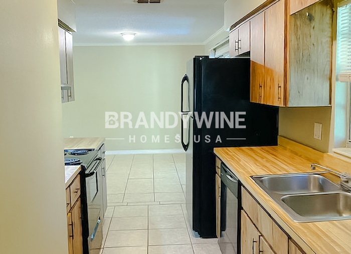 Building Photo - 428 Aural Ln