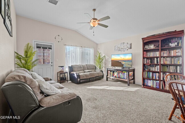 Building Photo - 5025 Marcella Santillana