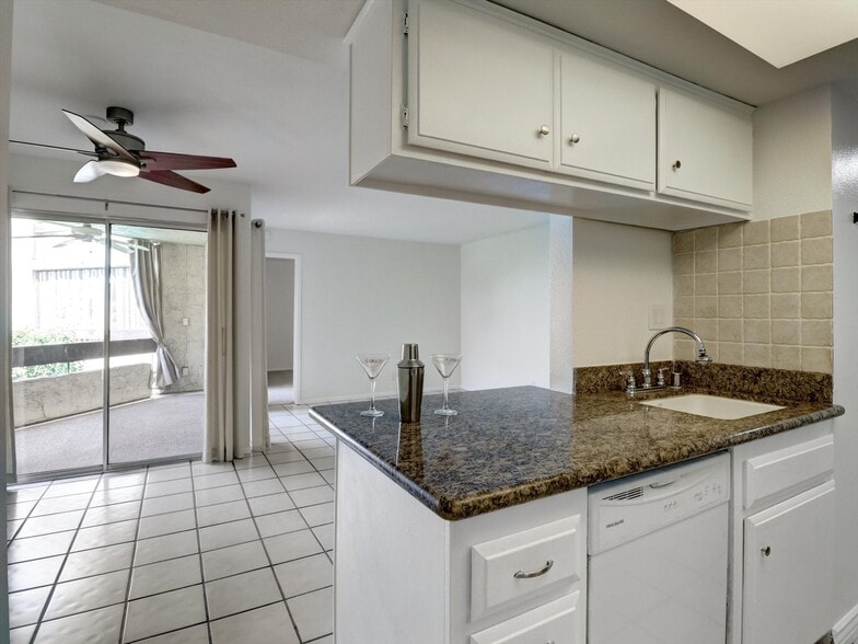 Building Photo - 1490 S Camino Real